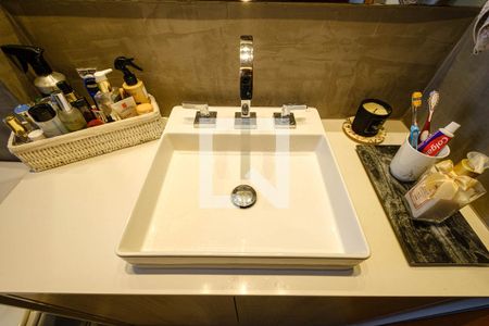 Apartamento à venda com 90m², 3 quartos e 1 vaga Apartamento à venda com 90m², 3 quartos e 1 vagaBanheiro Suíte