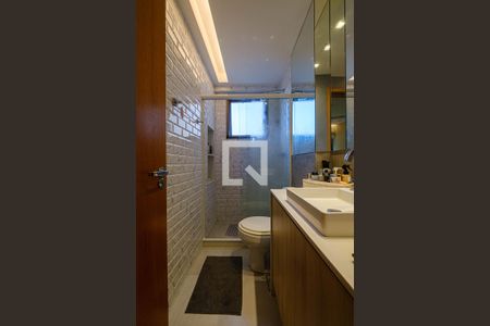 Apartamento à venda com 90m², 3 quartos e 1 vaga Apartamento à venda com 90m², 3 quartos e 1 vagaBanheiro Suíte