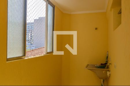 Apartamento à venda com 70m², 2 quartos e 1 vagaÁrea de Serviço