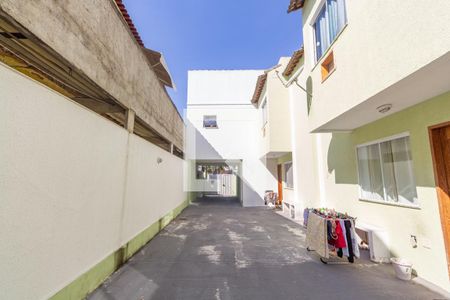 Apartamento à venda com 65m², 2 quartos e 1 vagaÁrea comum - garagem/entrada