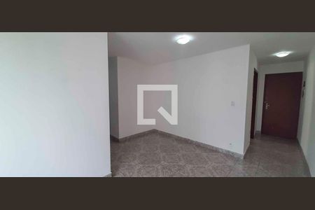 Apartamento para alugar com 3 quartos, 65m² em Jaguaribe, Osasco