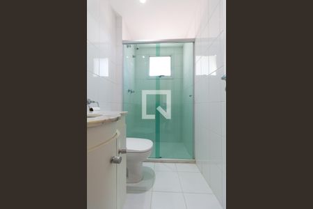 Apartamento à venda com 103m², 2 quartos e 2 vagasBanheiro 