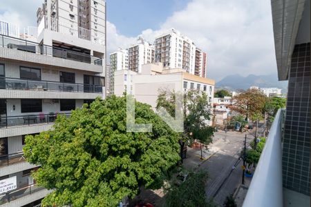 Apartamento à venda com 70m², 2 quartos e 1 vagaVista da Sala