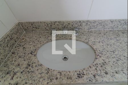 Apartamento à venda com 70m², 2 quartos e 1 vagaBanheiro da Suíte 2