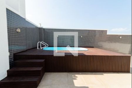 Apartamento à venda com 70m², 2 quartos e 1 vagaÁrea comum - Piscina