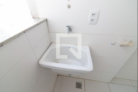 Apartamento à venda com 55m², 2 quartos e sem vagaCozinha e Área de Serviço