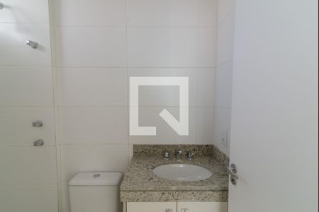 Apartamento à venda com 55m², 2 quartos e sem vagaBanheiro da Suíte 1