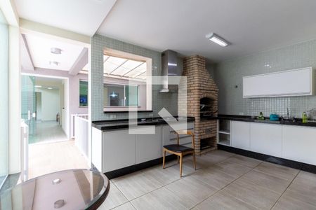 Casa à venda com 302m², 4 quartos e 4 vagasChurrasqueira