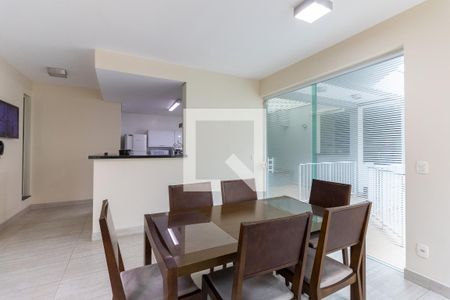 Casa à venda com 302m², 4 quartos e 4 vagasSala de Jantar 