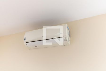 Casa à venda com 302m², 4 quartos e 4 vagasDetalhe da Suíte 1