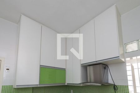 Apartamento à venda com 100m², 3 quartos e 1 vagaCozinha - Armários