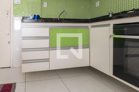 Apartamento à venda com 100m², 3 quartos e 1 vagaCozinha - Armários