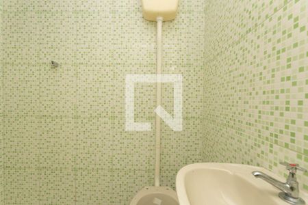 Banheiro Social de casa para alugar com 1 quarto, 35m² em Jardim Ema, Guarulhos