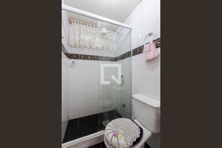 Banheiro de apartamento à venda com 1 quarto, 38m² em Morro Santana, Porto Alegre
