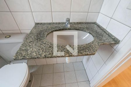 Apartamento à venda com 85m², 2 quartos e 2 vagasBanheiro social