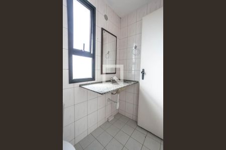 Apartamento à venda com 85m², 2 quartos e 2 vagasBanheiro da Suíte