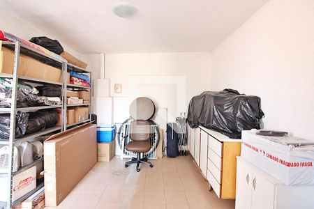 Casa à venda com 224m², 4 quartos e 2 vagasQuarto de Serviço