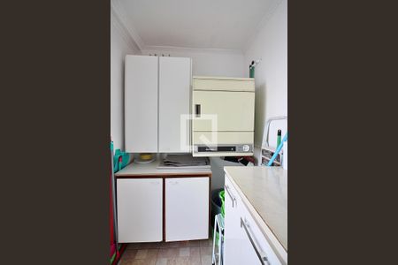 Casa à venda com 224m², 4 quartos e 2 vagasLavanderia