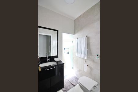 Casa à venda com 224m², 4 quartos e 2 vagasBanheiro Social 2