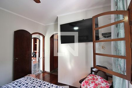 Casa à venda com 224m², 4 quartos e 2 vagasQuarto 1 - Suíte