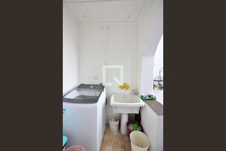 Casa à venda com 224m², 4 quartos e 2 vagasLavanderia