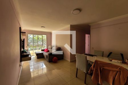 Sala de apartamento para alugar com 3 quartos, 80m² em Vila Monumento, São Paulo