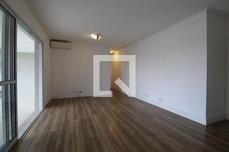 Apartamento para alugar com 109m², 3 quartos e 2 vagassala