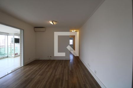 Apartamento para alugar com 109m², 3 quartos e 2 vagassala