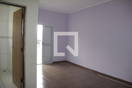 Casa para alugar com 150m², 2 quartos e 2 vagasSuíte 1