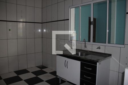 Casa para alugar com 150m², 2 quartos e 2 vagasCozinha