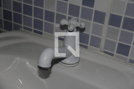 Casa para alugar com 150m², 2 quartos e 2 vagasBanheiro de Serviço