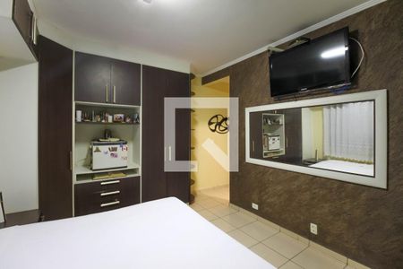 Casa à venda com 400m², 3 quartos e 5 vagasQuarto 2 - Suíte