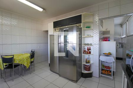 Casa à venda com 400m², 3 quartos e 5 vagasCozinha