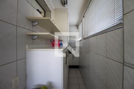 Casa à venda com 400m², 3 quartos e 5 vagasDespensa