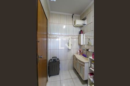 Casa à venda com 400m², 3 quartos e 5 vagasBanheiro da Suíte 3