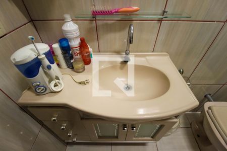 Casa à venda com 400m², 3 quartos e 5 vagasBanheiro da Suíte 2