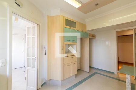 Apartamento à venda com 195m², 4 quartos e 3 vagasCozinha