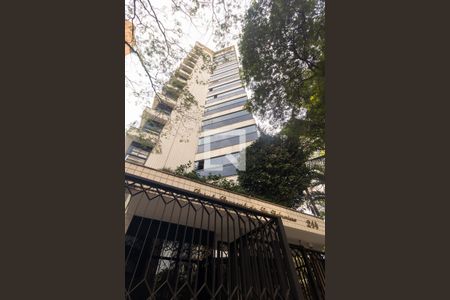 Apartamento à venda com 195m², 4 quartos e 3 vagasFachada