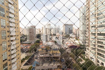 Apartamento à venda com 195m², 4 quartos e 3 vagasVista da Suíte 1