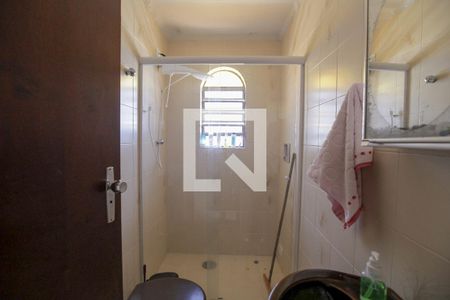 Casa à venda com 130m², 3 quartos e 2 vagasBanheiro
