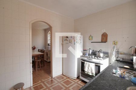 Casa à venda com 130m², 3 quartos e 2 vagasCozinha