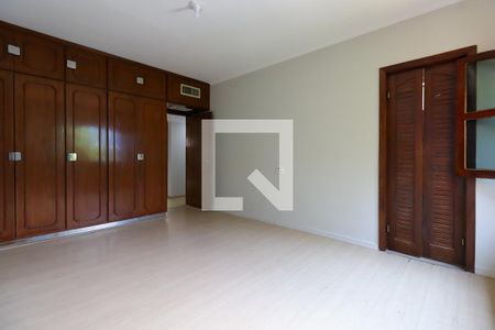 Suite 1 de casa à venda com 6 quartos, 368m² em Vila Gomes Cardim, São Paulo