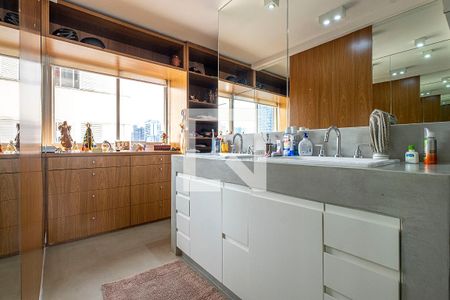 Suíte - Banheiro de apartamento para alugar com 1 quarto, 100m² em Pinheiros, São Paulo