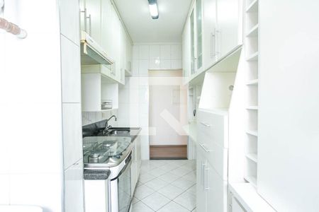 Apartamento para alugar com 67m², 3 quartos e 2 vagas Apartamento para alugar com 67m², 3 quartos e 2 vagasCozinha e Área de Serviço