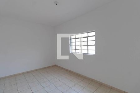 Quarto 2 de apartamento para alugar com 2 quartos, 80m² em Vila Paranaguá, São Paulo