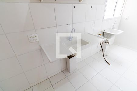Apartamento para alugar com 42m², 2 quartos e 1 vaga Apartamento para alugar com 42m², 2 quartos e 1 vagaCozinha e Área de Serviço