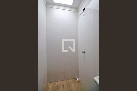 Casa à venda com 129m², 2 quartos e 2 vagasBanheiro da Suíte 2