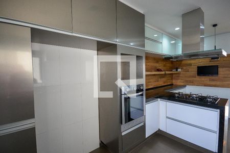Apartamento para alugar com 153m², 3 quartos e 3 vagas Apartamento para alugar com 153m², 3 quartos e 3 vagasCozinha