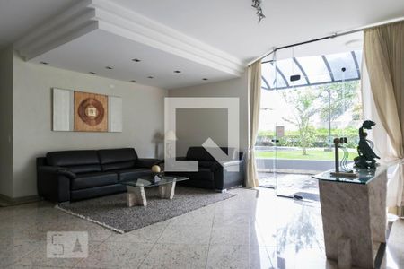 Apartamento para alugar com 153m², 3 quartos e 3 vagas Apartamento para alugar com 153m², 3 quartos e 3 vagasHall