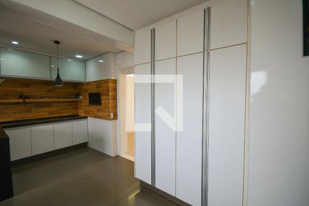 Apartamento para alugar com 153m², 3 quartos e 3 vagas Apartamento para alugar com 153m², 3 quartos e 3 vagasArea de Serviço